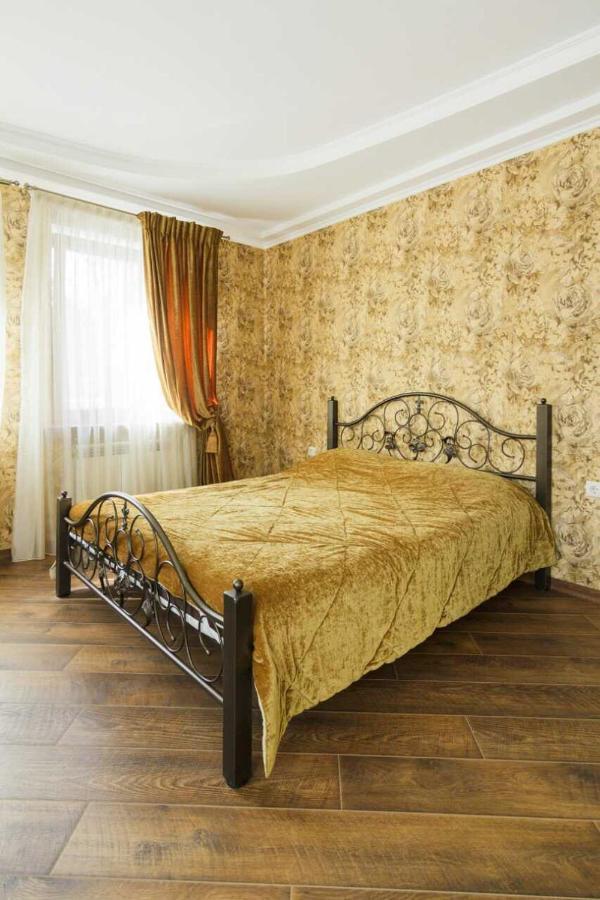 Apartment In Deribasovskay Street 20 Odessa Exteriör bild