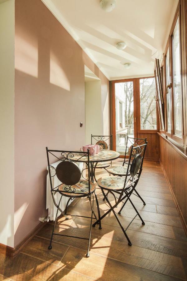 Apartment In Deribasovskay Street 20 Odessa Exteriör bild